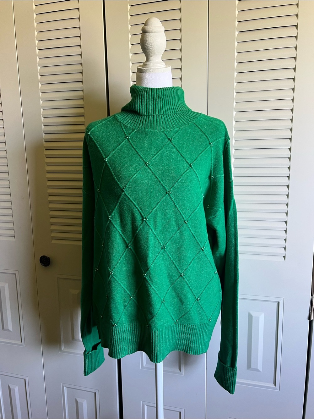 Green Turtleneck Diamond-Quilt Sweater with Beading - XL